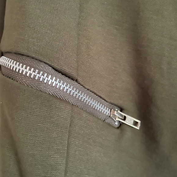 Olive green asymmetrical blazer with zipper destabilize M - Picture 2 of 2